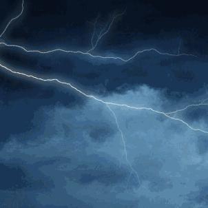 厦门暴雨预警拉响，全市多部门紧急响应应对强降雨