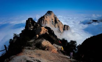华山天气预报15天，登山前必看的天气变化与行程指南