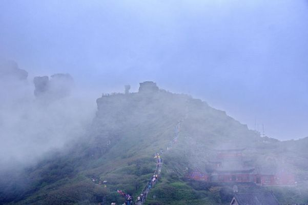 梵净山未来15天天气,雨雾交织,登山需谨慎规划 梵净山未来15天天气,雨雾交织,登山需谨慎规划
